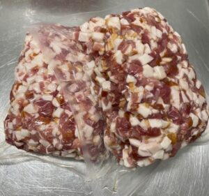 Durchwachsener Speck gewürfelt 1kg "Hoppe"