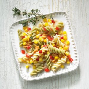 Bunter Nudelsalat mit klarem Dressing 1,5kg