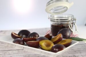 Pflaumen 1/2 Frucht 2,5kg TK Melzer