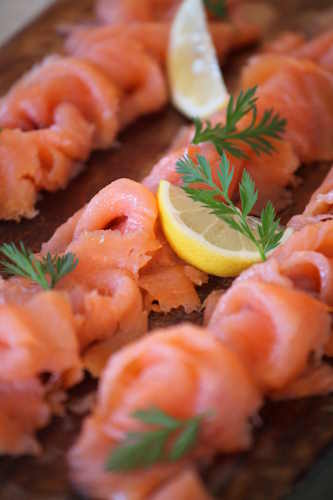 Gravedlachs vorgeschnitten 1kg Tk Laschori – Bild 1